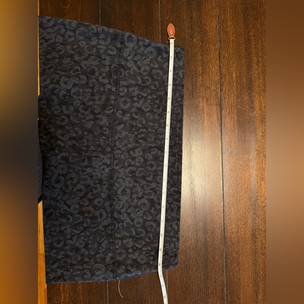 NWOT Lululemon Align High-Rise Pant 25" Intertwined Camo Deep Coal Multi - Picture 8 of 8